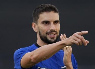 CSA anuncia contratação de Rodrigo Pimpão, ex-jogador do Botafogo
