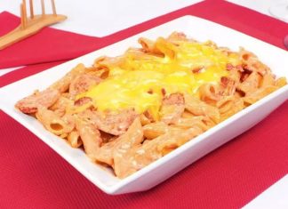 Receita de macarrão na pressão com calabresa e queijo Receita de macarrão na pressão com calabresa e queijo
