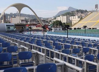 Possibilidade de não ter desfile em 2021 será discutida no dia 24, diz Liesa Possibilidade de não ter desfile em 2021 será discutida no dia 24, diz Liesa