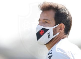 Técnico do Vasco, Ramon Menezes testa positivo para Covid-19 Técnico do Vasco, Ramon Menezes testa positivo para Covid-19