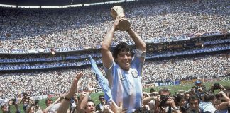Diego Maradona morre na Argentina aos 60 anos