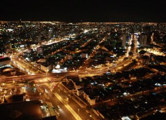 Justiça determina suspensão do toque de recolher em Uberlândia Justiça determina suspensão do toque de recolher em Uberlândia