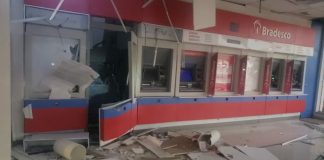 Polícia prende suspeitos de explosão do banco Bradesco em Uberlândia Polícia prende suspeitos de explosão do banco Bradesco em Uberlândia
