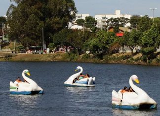 Uso dos pedalinhos volta a ser permitido ao público do Parque do Sabiá em Uberlândia Uso dos pedalinhos volta a ser permitido ao público do Parque do Sabiá em Uberlândia