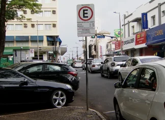 Cobrança do estacionamento na Zona Azul fica suspensa a partir de sábado em Uberlândia