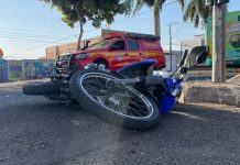 Motociclista morre após atingir ônibus no Bairro Bom Jesus, em Uberlândia Motociclista morre após atingir ônibus no Bairro Bom Jesus, em Uberlândia