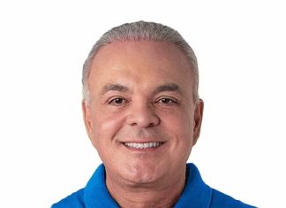Paulo Sérgio, candidato do PP, foi eleito prefeito de Uberlândia no primeiro turno. Paulo Sérgio, candidato do PP, foi eleito prefeito de Uberlândia no primeiro turno.