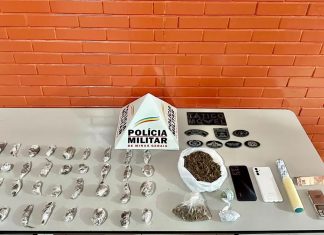 Dupla é Detida pela Polícia Militar em Ituiutaba por Tráfico de Drogas com Grande Quantidade de Entorpecentes Dupla é Detida pela Polícia Militar em Ituiutaba por Tráfico de Drogas com Grande Quantidade de Entorpecentes