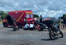 Motociclista tem fratura exposta após acidente no bairro Cidade Jardim, em Uberlândia Motociclista tem fratura exposta após acidente no bairro Cidade Jardim, em Uberlândia