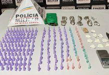 Polícia Militar Descobre Drogas Escondidas em Jazigo no Cemitério de Frutal Polícia Militar Descobre Drogas Escondidas em Jazigo no Cemitério de Frutal