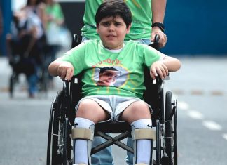 Ajude o Gui: Família de Uberlândia busca remédio de R$ 15 milhões para doença rara Ajude o Gui Família de Uberlândia busca remédio de R$ 15 milhões para doença rara