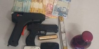 Criminosos utilizam pistola de cola quente para aterrorizar moradores em assalto violento em MG Criminosos utilizam pistola de cola quente para aterrorizar moradores em assalto violento em MG