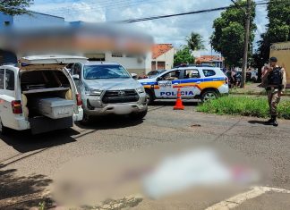 Idosa morre após ser atropelada por caminhonete em Uberlândia Idosa morre após ser atropelada por caminhonete em Uberlândia