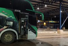 Motorista de Ônibus Fretado por Dupla Sertaneja é Flagado com CNH Falsa em MG Após Direção Perigosa Motorista de Ônibus Fretado por Dupla Sertaneja é Flagado com CNH Falsa em MG Após Direção Perigosa