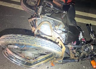 Colisão frontal entre motos em Patos de Minas resulta em duas mortes e um ferido Colisão frontal entre motos em Patos de Minas resulta em duas mortes e um ferido