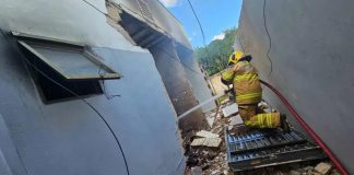 Corpo carbonizado é encontrado em residência incendiada em Araxá; Polícia Civil apura suspeita de feminicídio Corpo carbonizado é encontrado em residência incendiada em Araxá; Polícia Civil apura suspeita de feminicídio