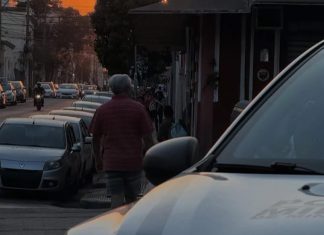 Homem é assassinado a tiros em Uberlândia em conflito ligado ao tráfico de drogas Homem é assassinado a tiros em Uberlândia em conflito ligado ao tráfico de drogas