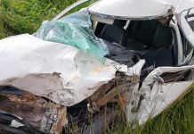 Homem sofre fratura exposta em colisão entre carro e caminhão na BR-497, em Uberlândia Homem sofre fratura exposta em colisão entre carro e caminhão na BR-497, em Uberlândia