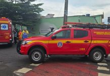 Idosa é atropelada por caminhão em Uberlândia e estado de saúde preocupa Idosa é atropelada por caminhão em Uberlândia e estado de saúde preocupa