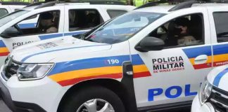 Mãe e filha são presas por tráfico de drogas no Jardim Canaã, em Uberlândia Mãe e filha são presas por tráfico de drogas no Jardim Canaã, em Uberlândia