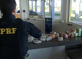 Motorista é preso com drogas ocultas na lataria de carro na BR-153 Motorista é preso com drogas ocultas na lataria de carro na BR-153