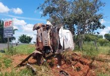 Motorista fica ferido após capotamento na MGC-497, em Iturama Motorista fica ferido após capotamento na MGC-497, em Iturama