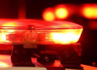 Mulher é Presa por Deixar Bebê de um Mês com Homem Embriagado para Ir ao Forró em MG Mulher é Presa por Deixar Bebê de um Mês com Homem Embriagado para Ir ao Forró em MG