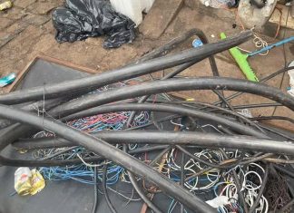 PM apreende quase 300 kg de fios de cobre em Uberlândia PM apreende quase 300 kg de fios de cobre em Uberlândia