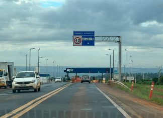 Pedágio mais caro da região: trecho da BR-365 entre Uberlândia e Patrocínio segue sem duplicação e com condições precárias Pedágio mais caro da região trecho da BR-365 entre Uberlândia e Patrocínio segue sem duplicação e com condições precárias