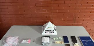 Polícia Militar captura trio suspeito de tráfico de drogas em operação pré-carnaval em Ituiutaba Polícia Militar captura trio suspeito de tráfico de drogas em operação pré-carnaval em Ituiutaba