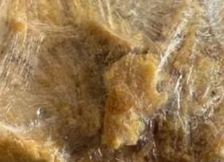 Polícia Militar detém dois suspeitos por tráfico de drogas em Monte Alegre de Minas Polícia Militar detém dois suspeitos por tráfico de drogas em Monte Alegre de Minas