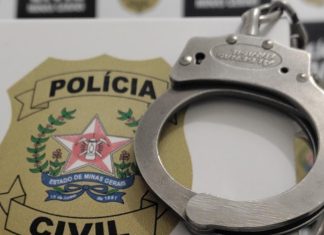 Polícia descobre ossada humana em Uberlândia ao atender denúncia de agressão Polícia descobre ossada humana em Uberlândia ao atender denúncia de agressão