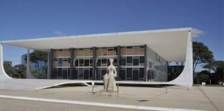 STF anula lei de Uberlândia que vetava ‘linguagem neutra’ nas escolas STF anula lei de Uberlândia que vetava 'linguagem neutra' nas escolas