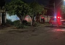 Tragédia em Uberlândia Incêndio residencial deixa um morto e uma mulher em estado grave Tragédia em Uberlândia Incêndio residencial deixa um morto e uma mulher em estado grave