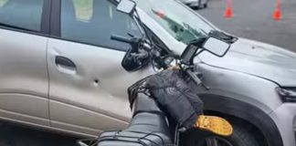 Acidente grave entre carro e moto deixa vítima em estado crítico no Bairro Granada, Uberlândia Acidente grave entre carro e moto deixa vítima em estado crítico no Bairro Granada, Uberlândia