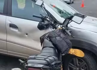 Acidente grave entre carro e moto deixa vítima em estado crítico no Bairro Granada, Uberlândia Acidente grave entre carro e moto deixa vítima em estado crítico no Bairro Granada, Uberlândia