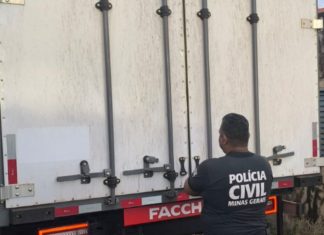 Caminhão carregado com processos judiciais do TJMG, furtado em Uberaba, é encontrado e recuperado Caminhão carregado com processos judiciais do TJMG, furtado em Uberaba, é encontrado e recuperado