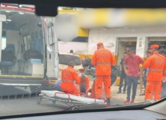 Criança é atropelada ao tentar atravessar a rua em Uberlândia Criança é atropelada ao tentar atravessar a rua em Uberlândia