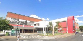 Homem é detido por roubo de celular no Terminal Central de Uberlândia Homem é detido por roubo de celular no Terminal Central de Uberlândia