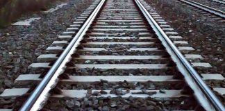 Homem perde as pernas após ser atropelado por trem em Natal Homem perde as pernas após ser atropelado por trem em Natal