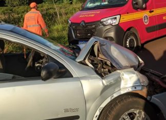 Mãe e Três Filhas Ficam Feridas em Acidente Entre Carro e Ônibus em Ituiutaba Mãe e Três Filhas Ficam Feridas em Acidente Entre Carro e Ônibus em Ituiutaba"
