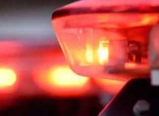 Mulher é presa em Coromandel após inventar assalto e acionar a PM Mulher é presa em Coromandel após inventar assalto e acionar a PM