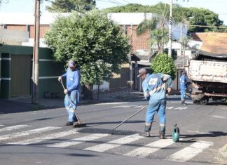 Operação Tapa-buraco será mantida durante toda a semana em Uberlândia, mesmo com feriado prolongado Operação Tapa-buraco será mantida durante toda a semana em Uberlândia, mesmo com feriado prolongado