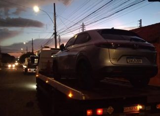 Polícia Civil Recupera Veículos Furtados e Investiga Suspeita de Receptação em Uberlândia Polícia Civil Recupera Veículos Furtados e Investiga Suspeita de Receptação em Uberlândia