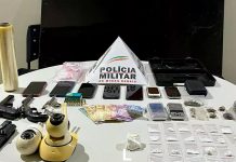 Polícia prende homem por tráfico de drogas e porte ilegal de armas em Frutal Polícia prende homem por tráfico de drogas e porte ilegal de armas em Frutal