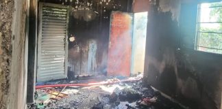 Uberlândia: Bombeiros resgatam mulher em surto psicótico durante incêndio em residência Uberlândia: Bombeiros resgatam mulher em surto psicótico durante incêndio em residência