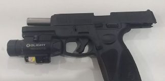 Homem é preso por porte ilegal de arma de fogo em área rural de Araguari Homem é preso por porte ilegal de arma de fogo em área rural de Araguari