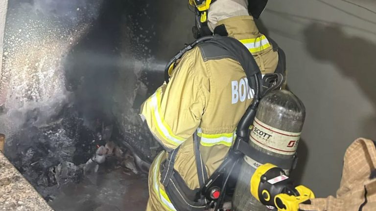 Incêndio assusta moradores no bairro Independência em Ituiutaba