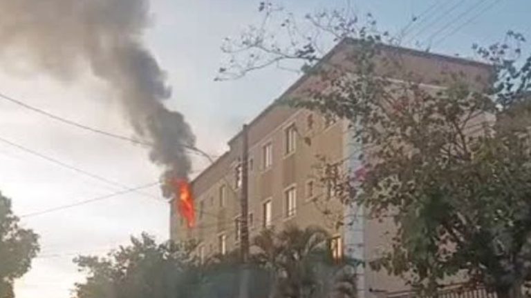 Morador perde a vida após incêndio atingir apartamento em Uberlândia