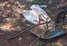 Corpo encontrado no Rio Uberabinha apresenta ferimento no pescoço e pode ter sido transportado em carrinho de mão Corpo encontrado no Rio Uberabinha apresenta ferimento no pescoço e pode ter sido transportado em carrinho de mão
